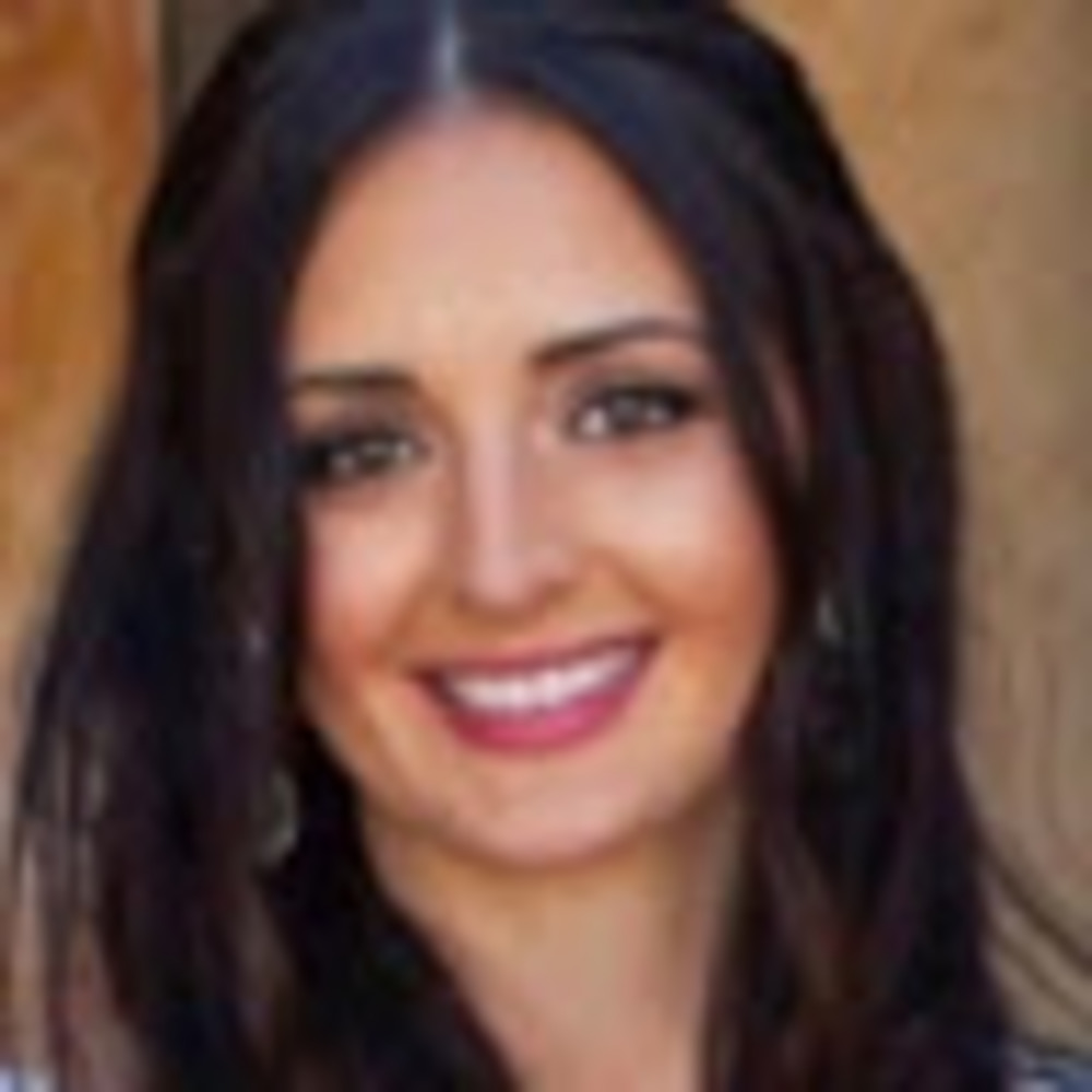 Meet your Posher, Jacqueline